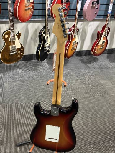 Store Special Product - American Professional II Stratocaster, Maple Fingerboard - 3-Colour Sunburst